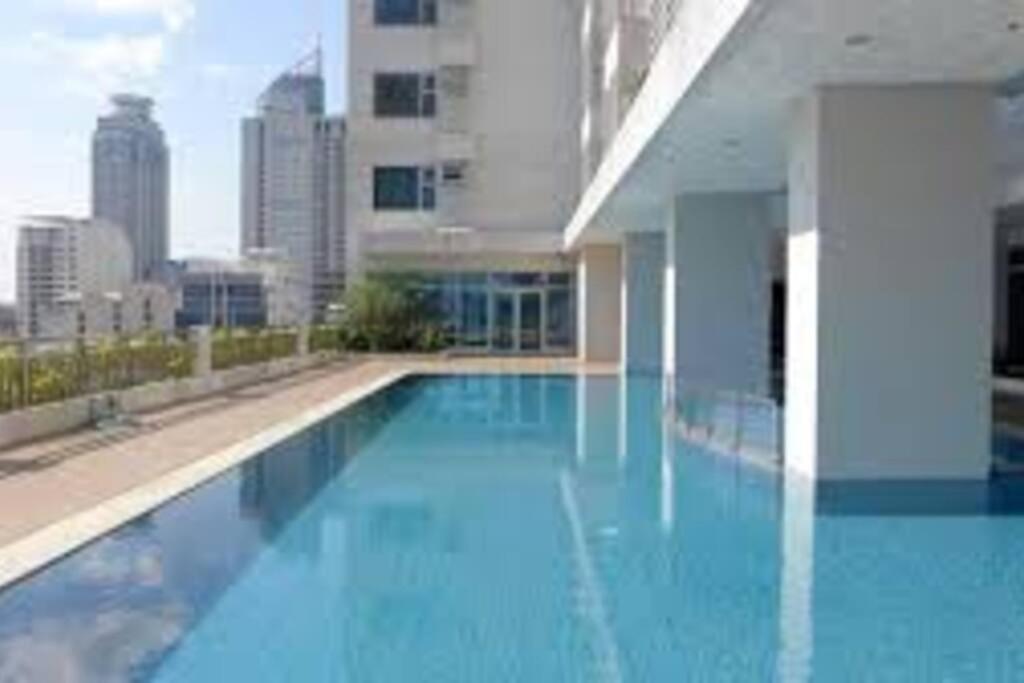 Staycation In Manila Eksteriør bilde
